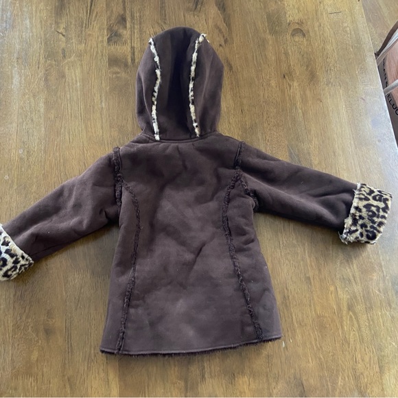 OshKosh B’gosh Girls Winter Coat Brown Leopard Trim Faux Suede Hooded Jacket - Picture 2 of 5